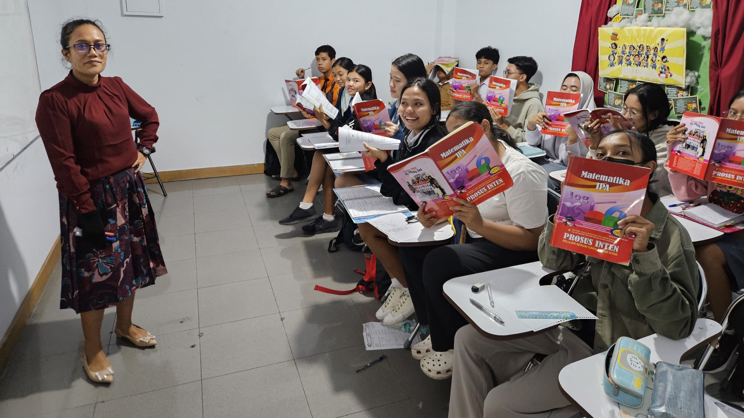 Prosus INTEN Bali - Lolos Jurusan IMPIAN dan PTN Favorit